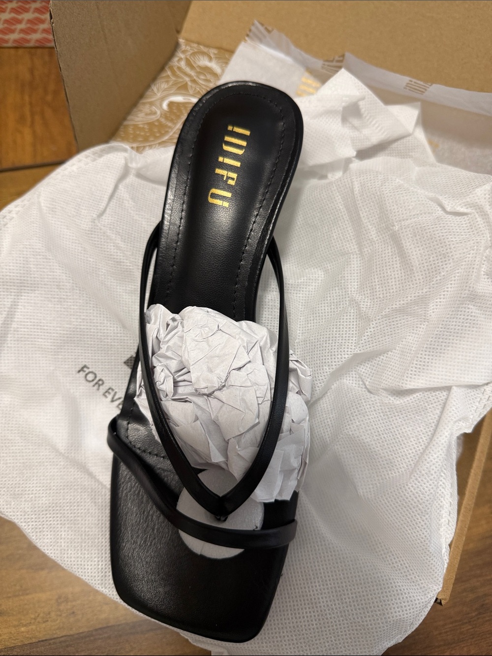 IDIFU Black Strappy Square-Toe Heel Sandal